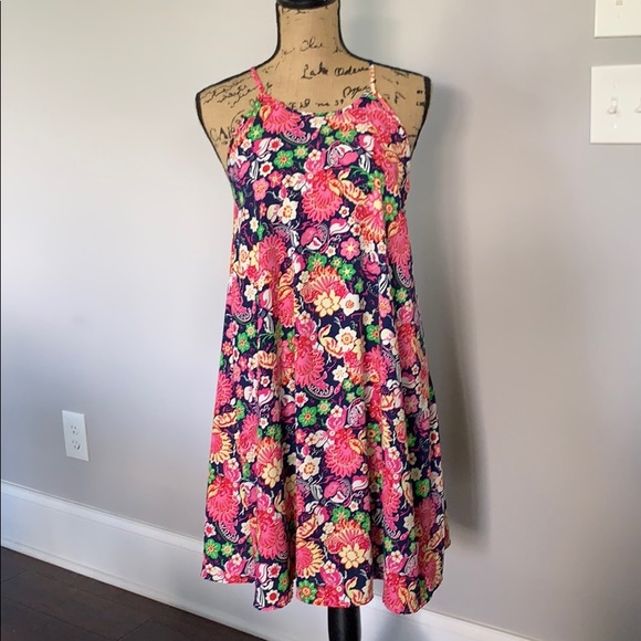 bright patterned dresses